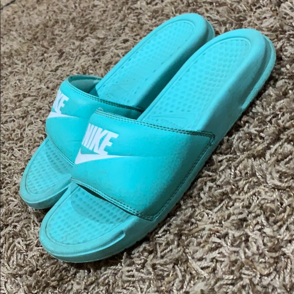 Nike slides